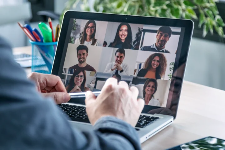 How to network effectively in a digital world 