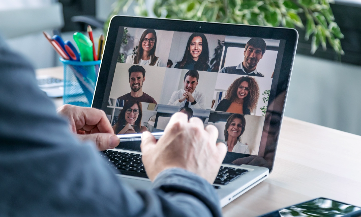 How to network effectively in a digital world 