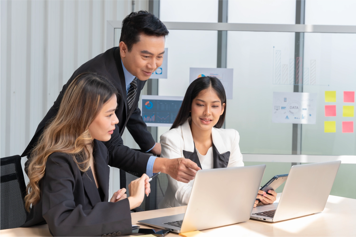 Coaching and Inspiring High-Performing Teams